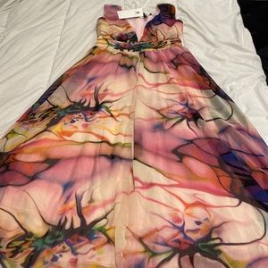 Vicky and Lucas Sleeveless dress